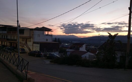 Casa famliar de pueblo de 3 plantas